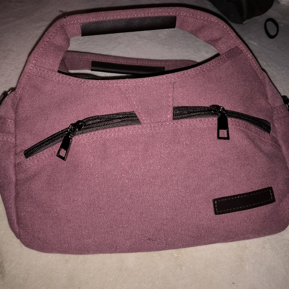 Stylish Pink Handbag - Picture 6 of 9